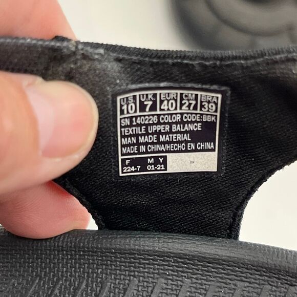 Skechers Women's Black GO WALK Arch Fit Astonish Strap Sandals Size 10 - Picture 12 of 12